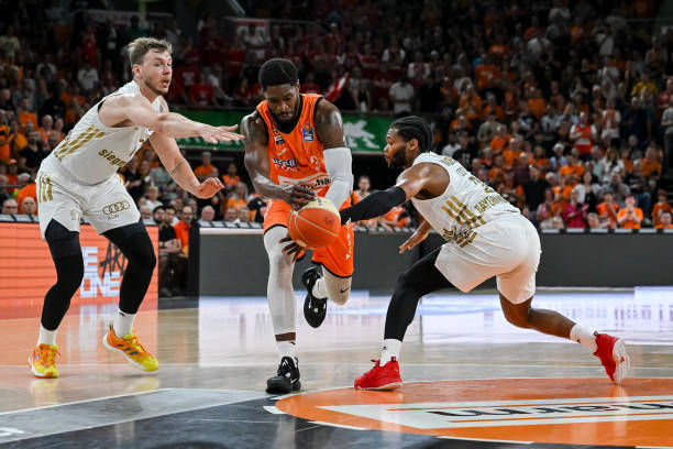 往投入更多 往投入更多