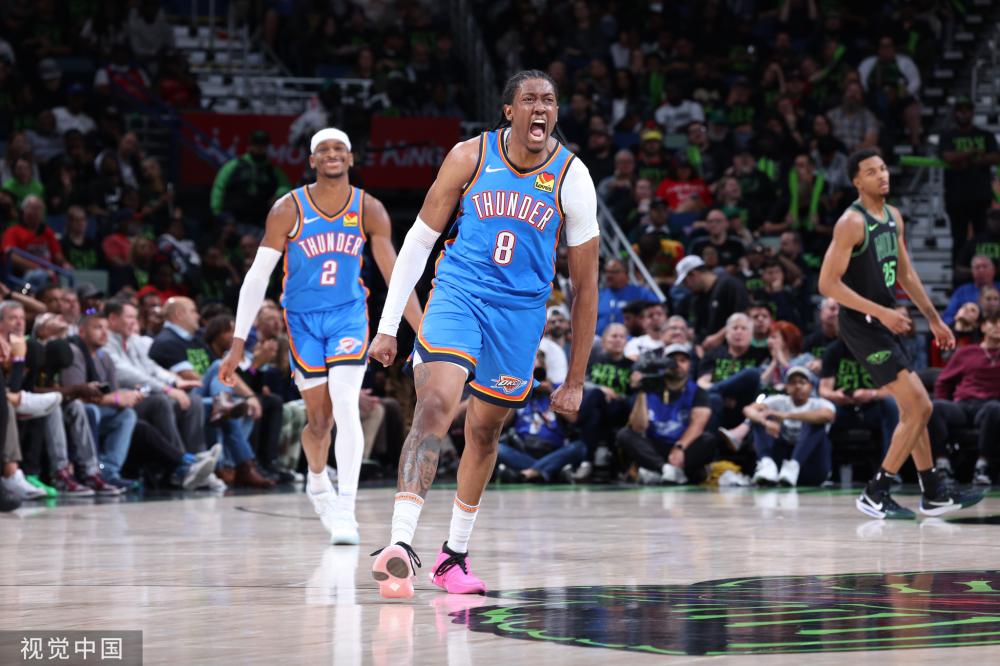 两名少年如 两名少年如