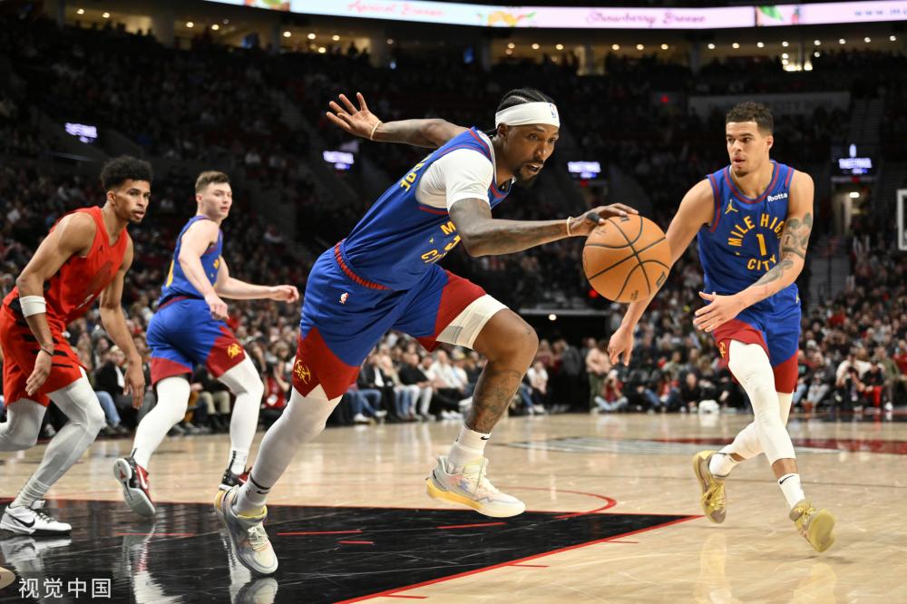 他的到来 他的到来